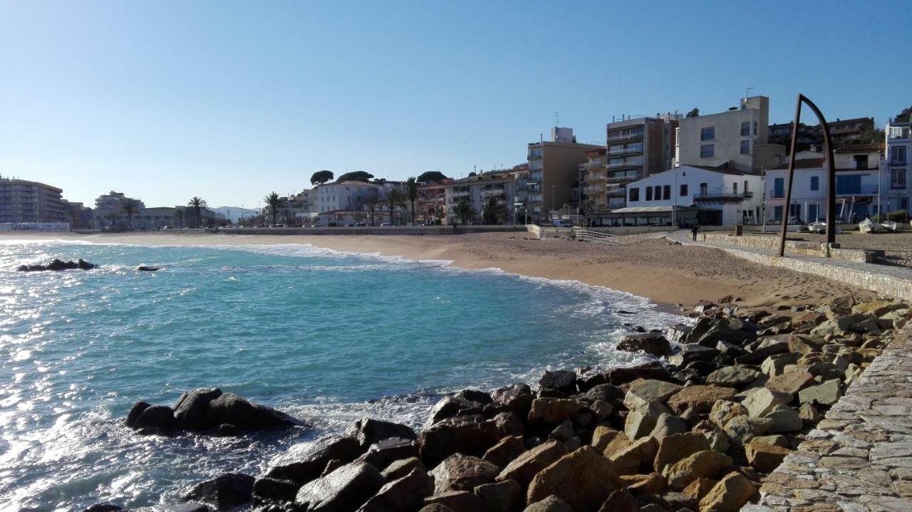 Puerto Costa Brava Apartments บลาเนส ภายนอก รูปภาพ